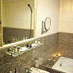 Hotel Actor