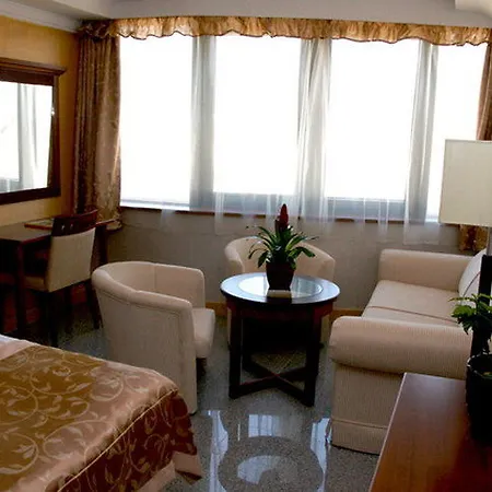 Ξενοδοχείο Actor 4*